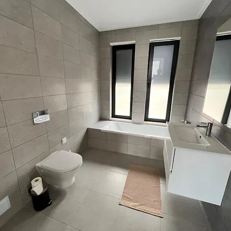 Villa Single-story With Private Pool In Salir Do Porto